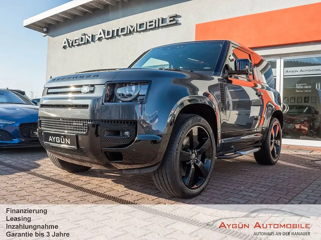Land Rover Defender P400 90 X-Dynamic HSE