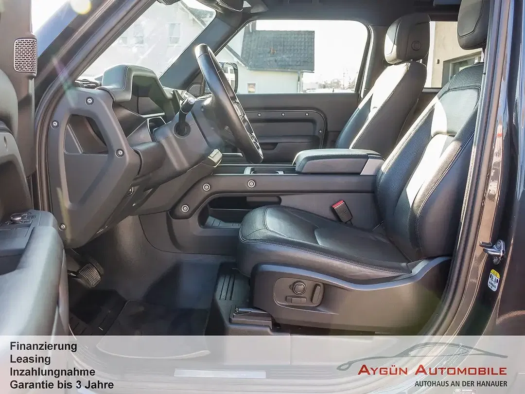 Land Rover Defender - Thumbnail 9