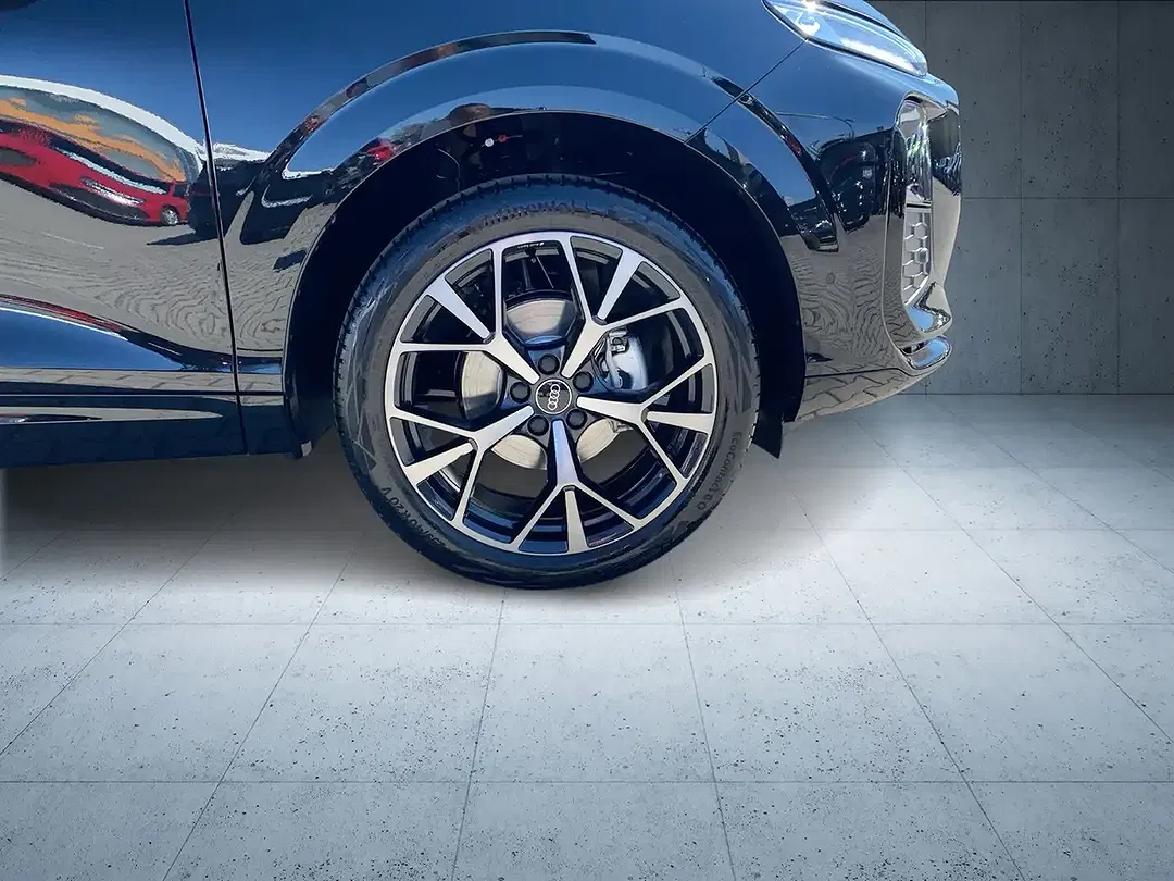Audi Q3 - Thumbnail 7