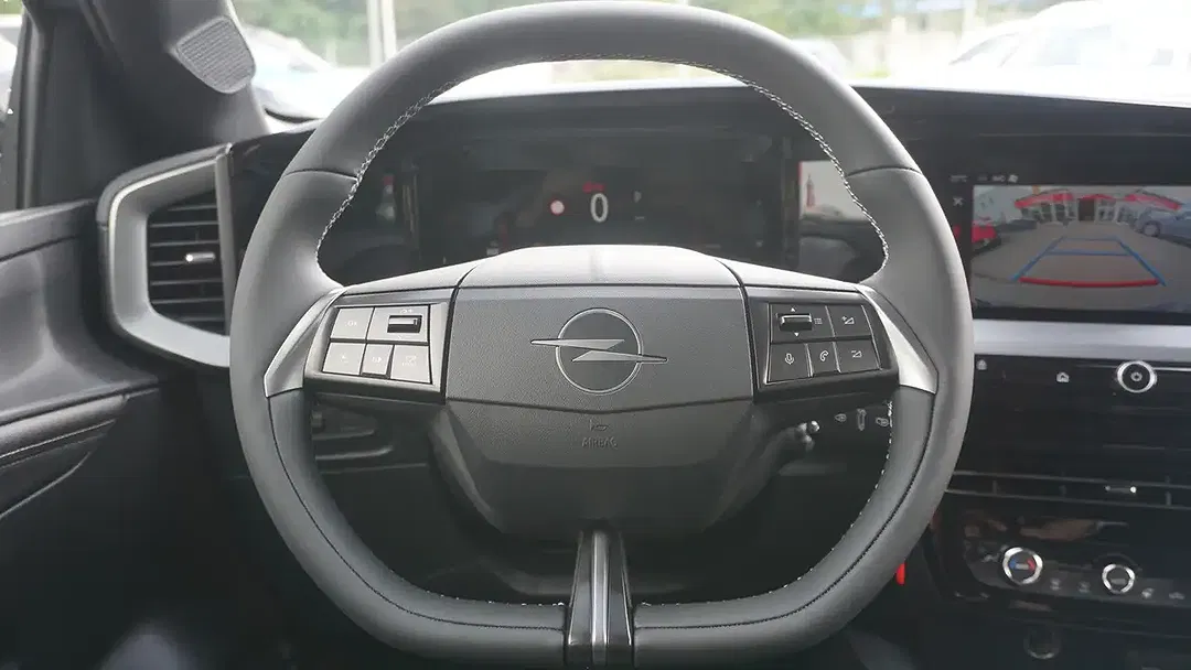 Opel Mokka - Thumbnail 10