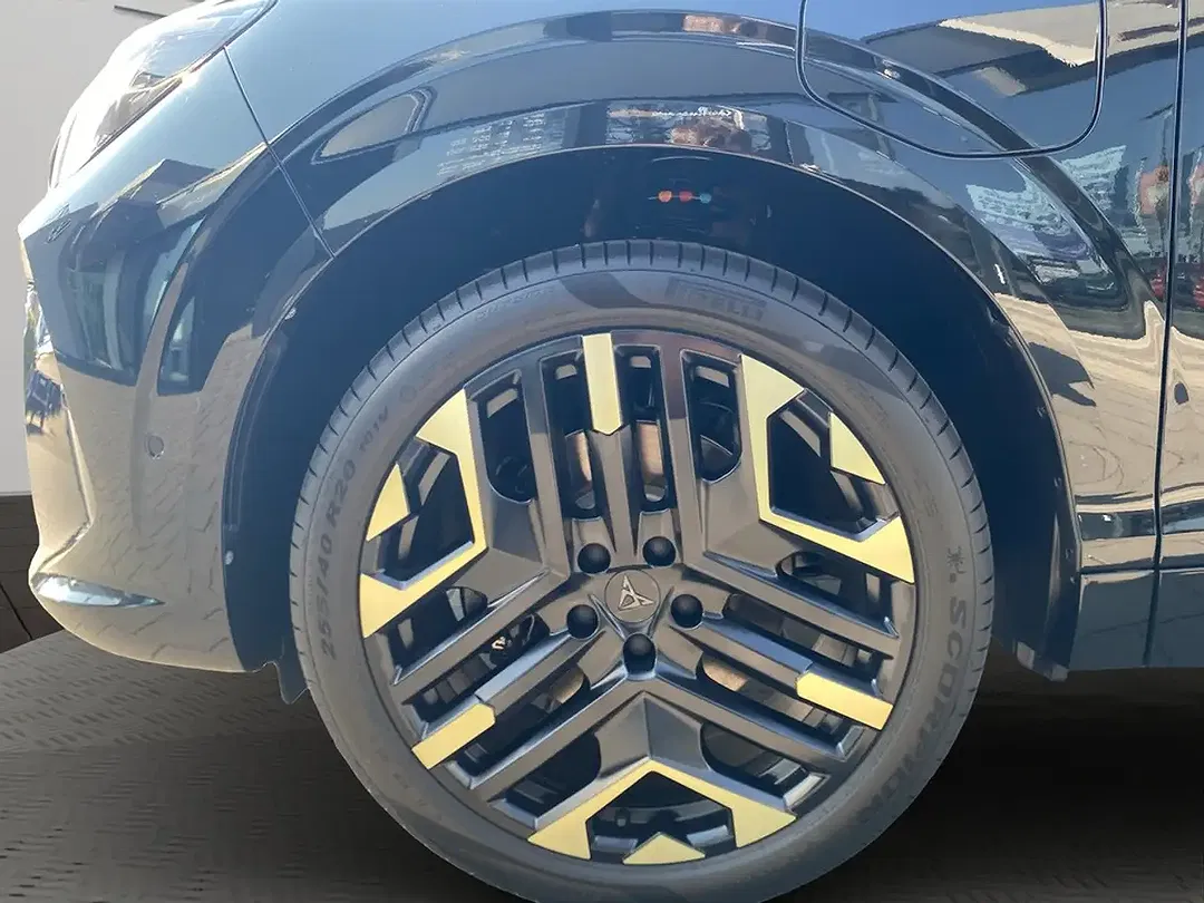 CUPRA Terramar - Thumbnail 3