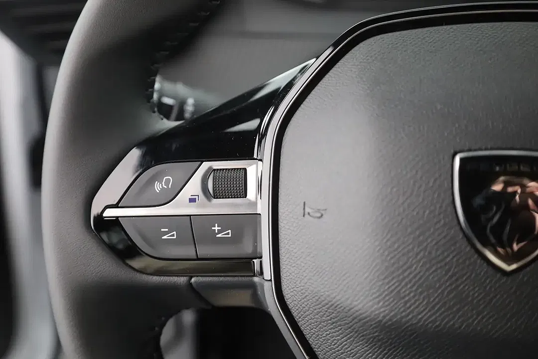 Peugeot 2008 - Thumbnail 14