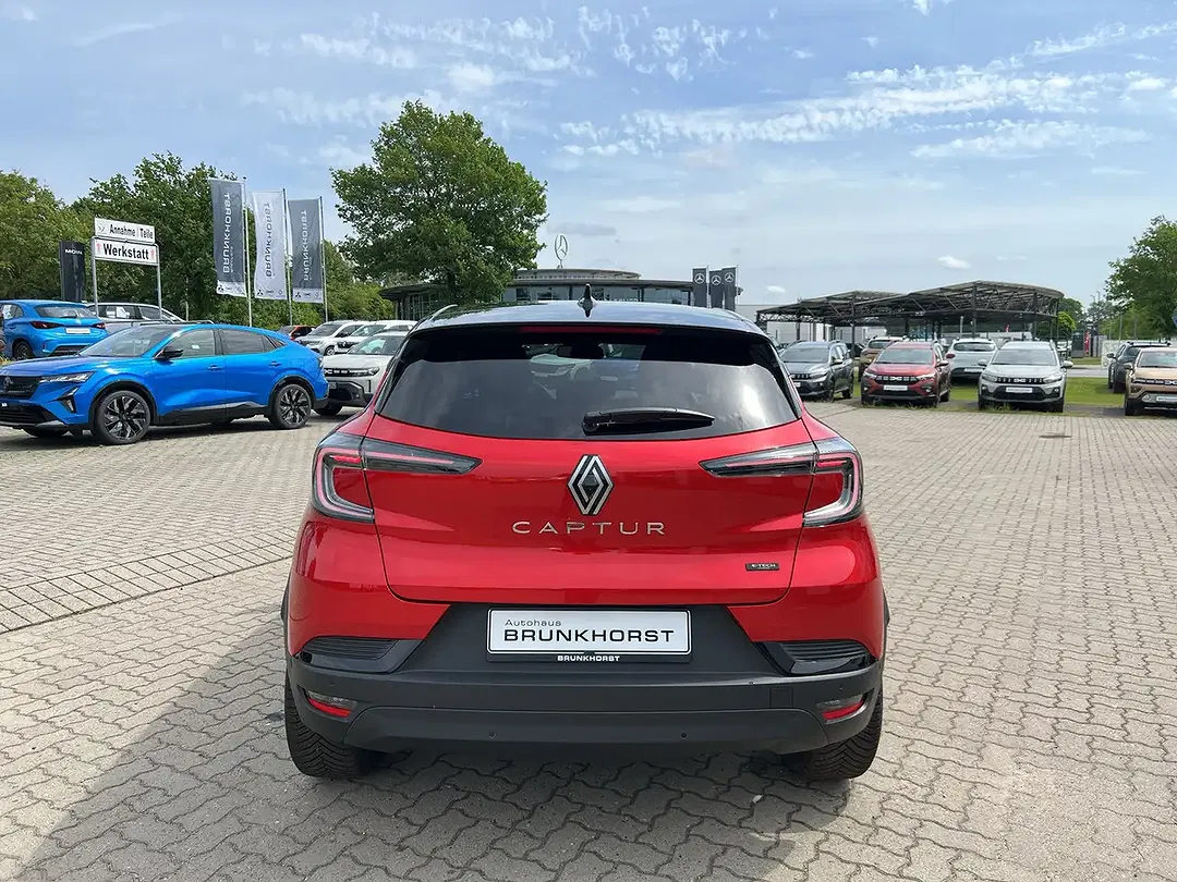 Renault Captur - Thumbnail 2