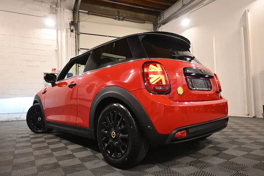 MINI Cooper SE - Thumbnail 9