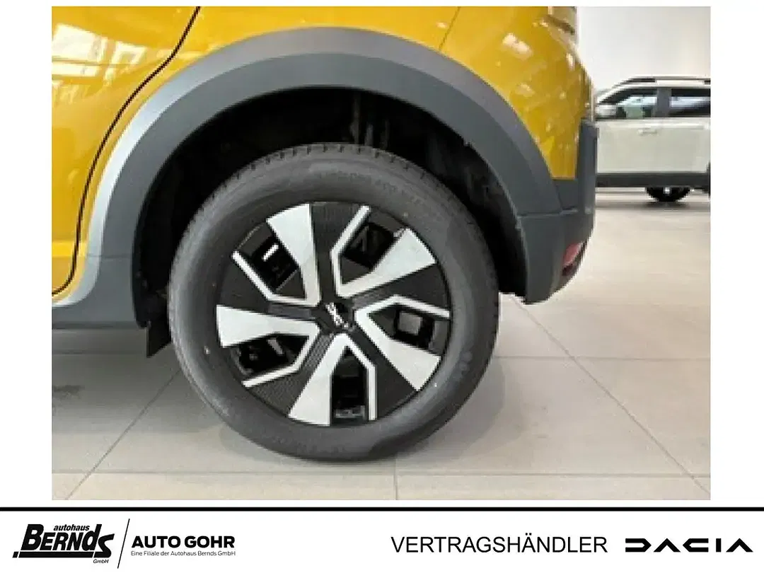 Dacia Sandero - Thumbnail 5