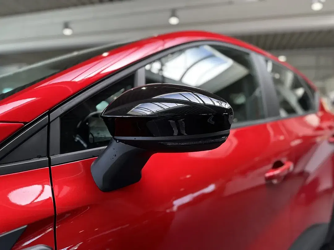 Renault Captur - Thumbnail 30