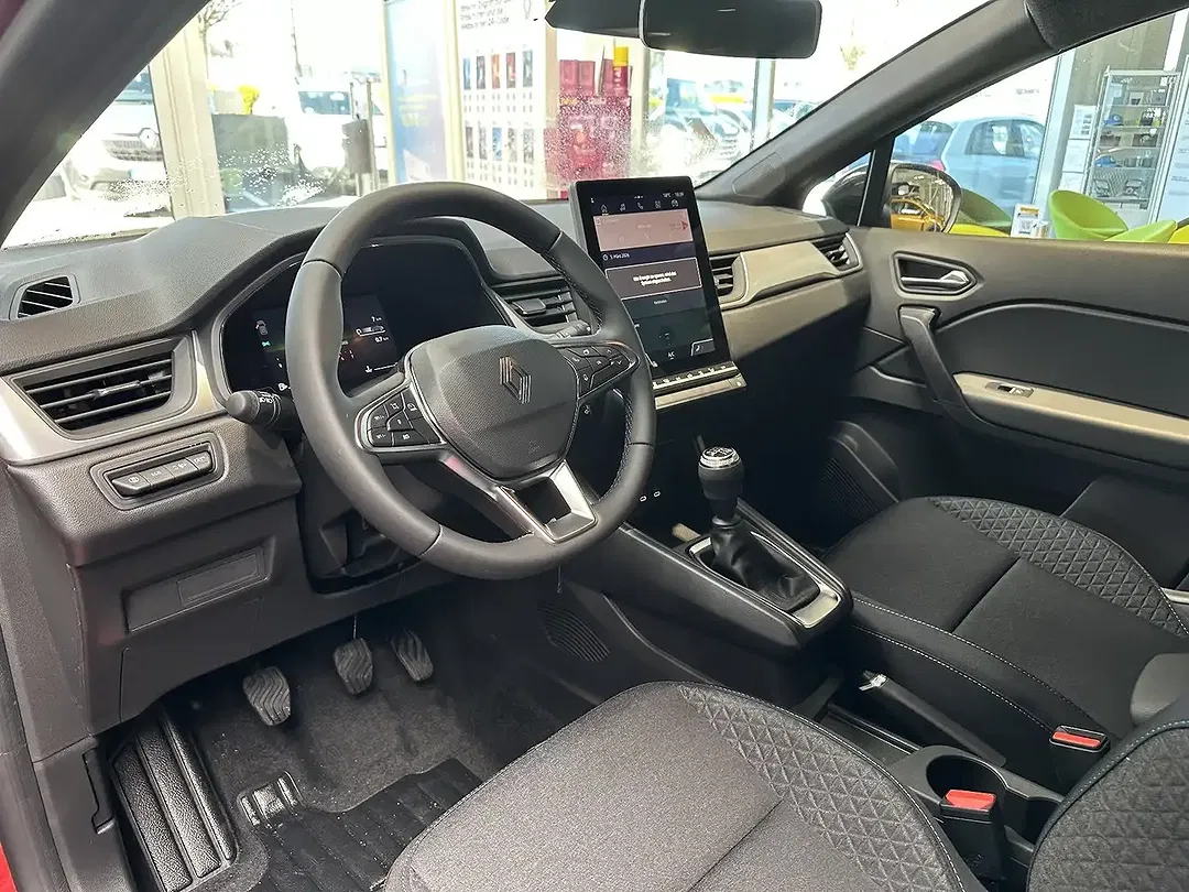 Renault Captur - Thumbnail 32