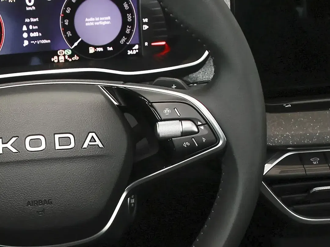 Skoda Octavia - Thumbnail 14