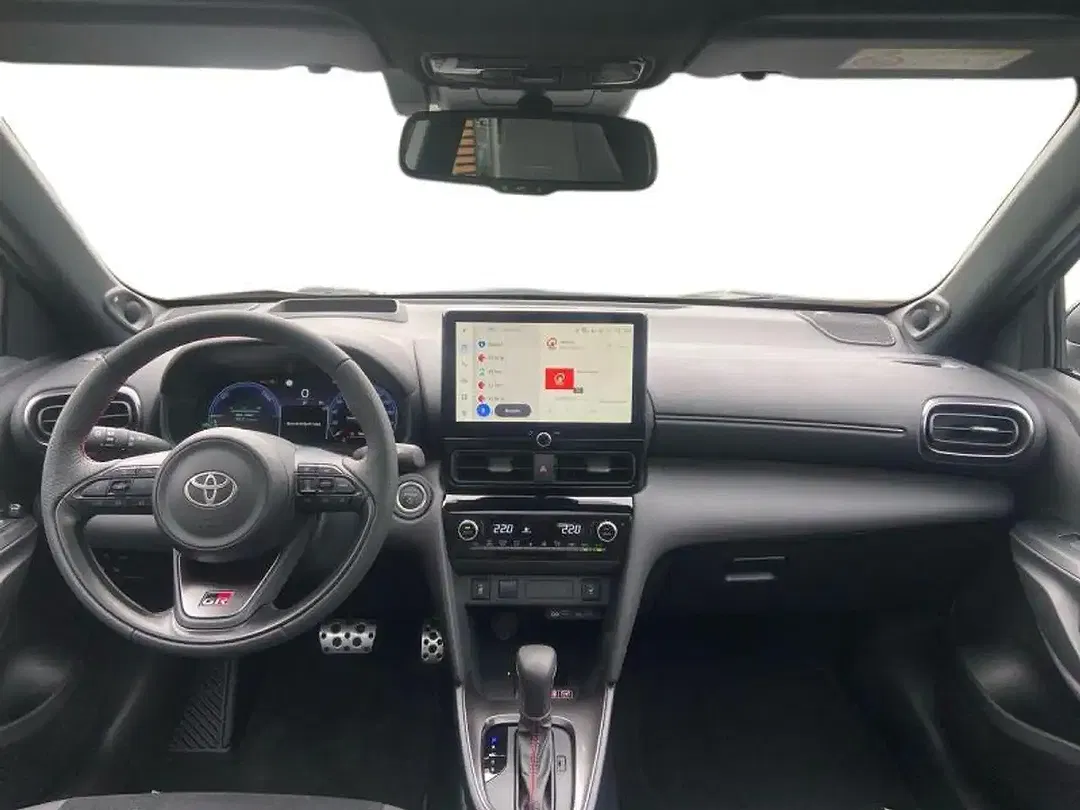 Toyota Yaris Cross - Thumbnail 9