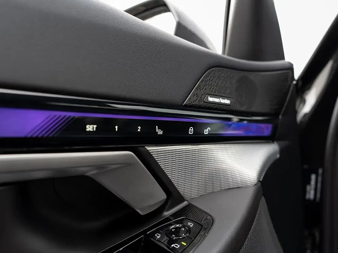 BMW 520 - Thumbnail 12