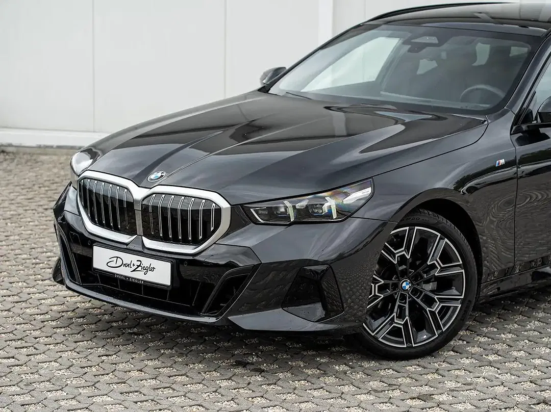 BMW 520 - Thumbnail 4