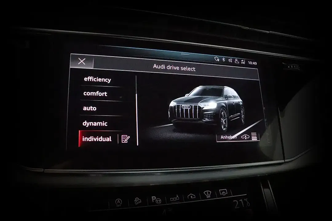 Audi SQ7 - Thumbnail 14