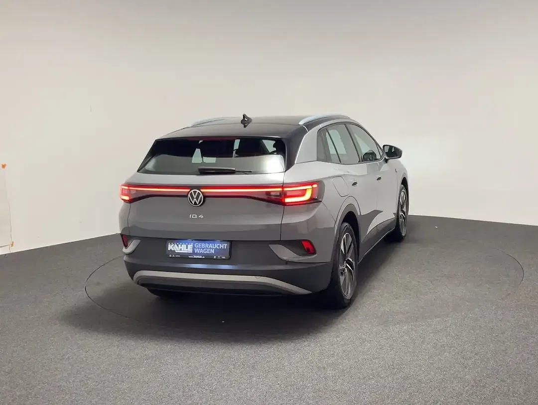 Volkswagen ID.4 - Thumbnail 5