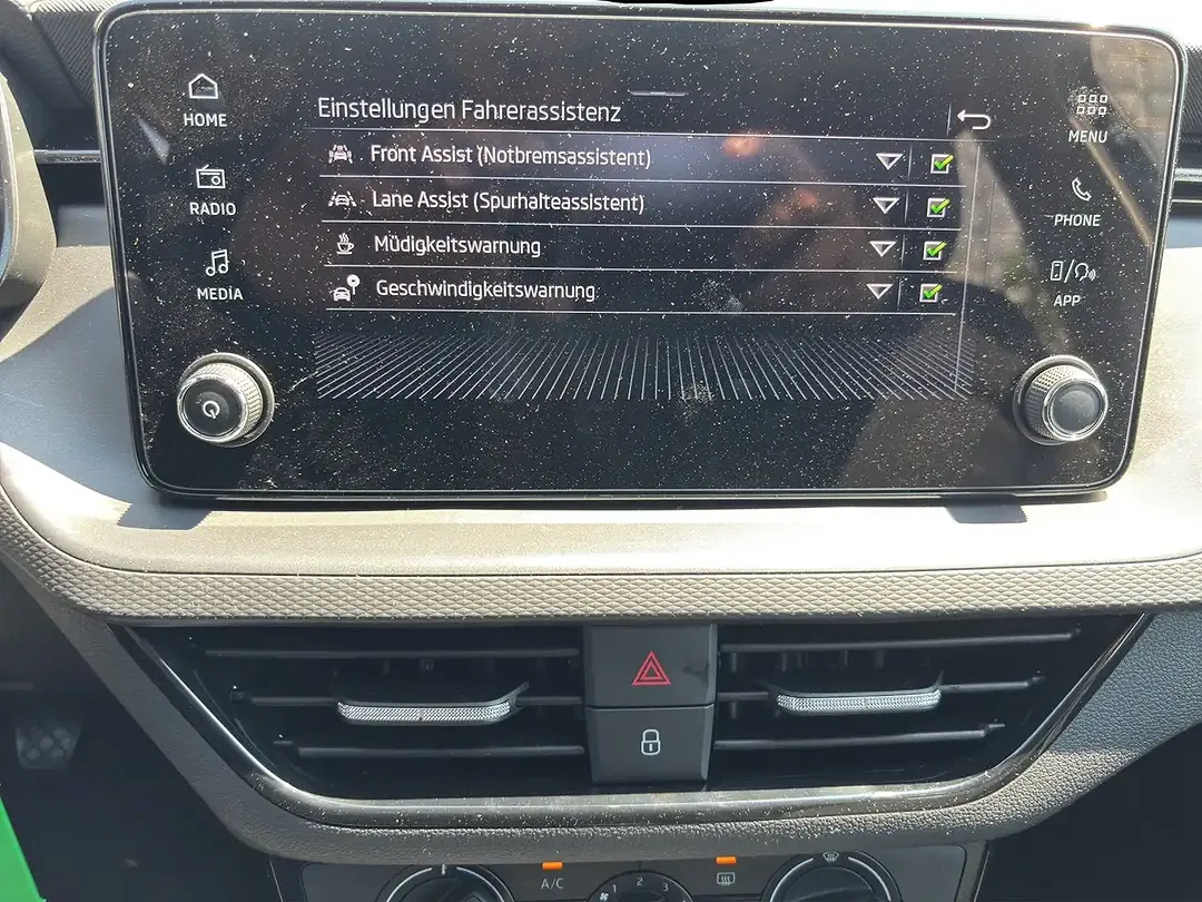 Skoda Scala - Thumbnail 9