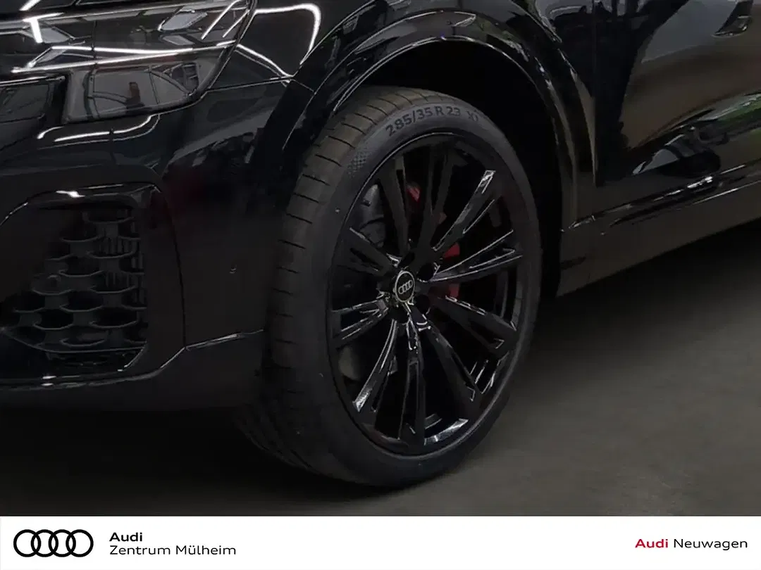 Audi Q8 - Thumbnail 8