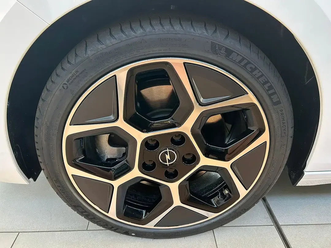 Opel Astra - Thumbnail 7