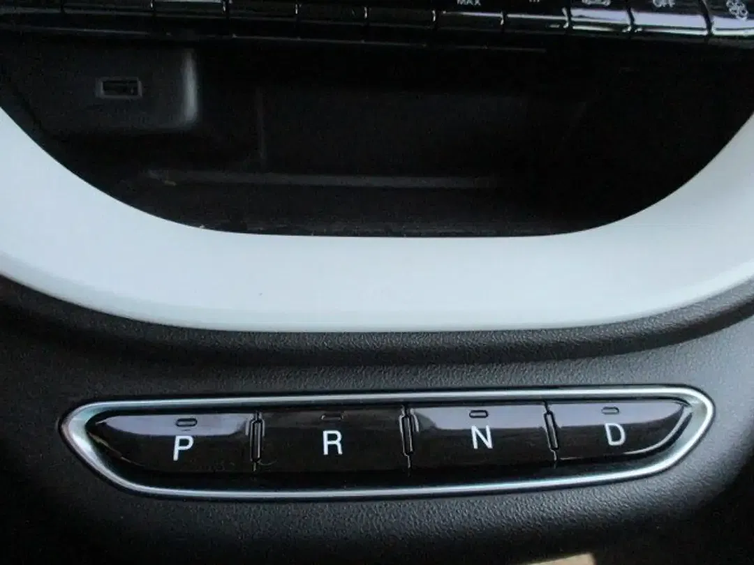 Fiat 500e - Thumbnail 9