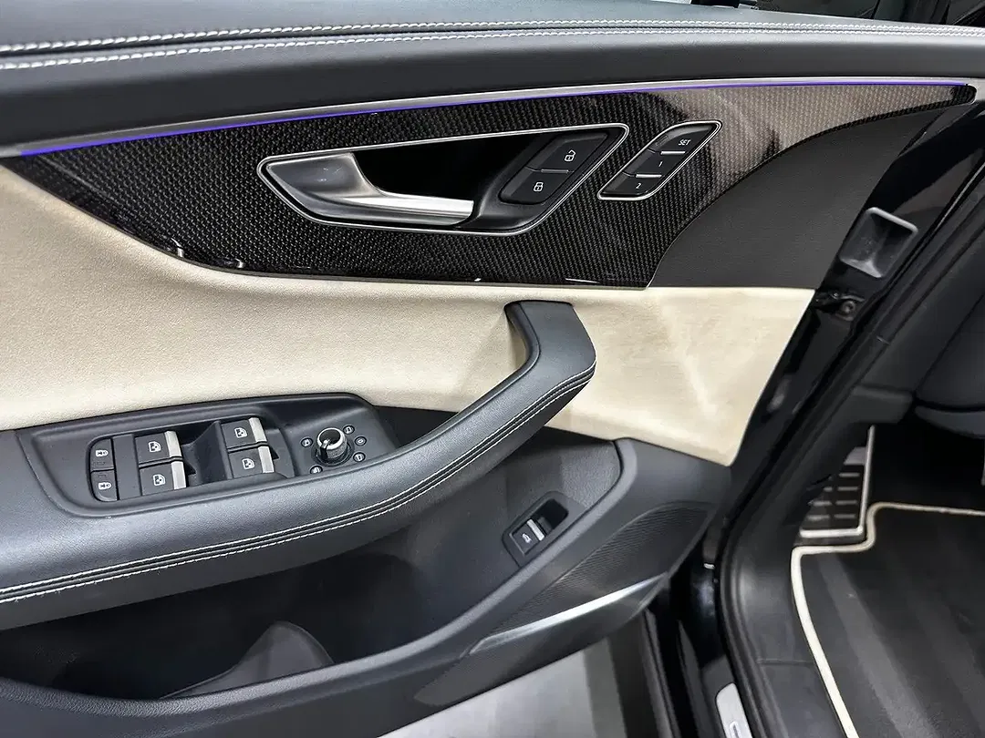 Audi SQ7 - Thumbnail 12