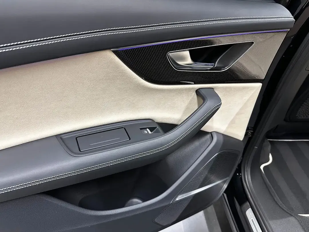 Audi SQ7 - Thumbnail 15