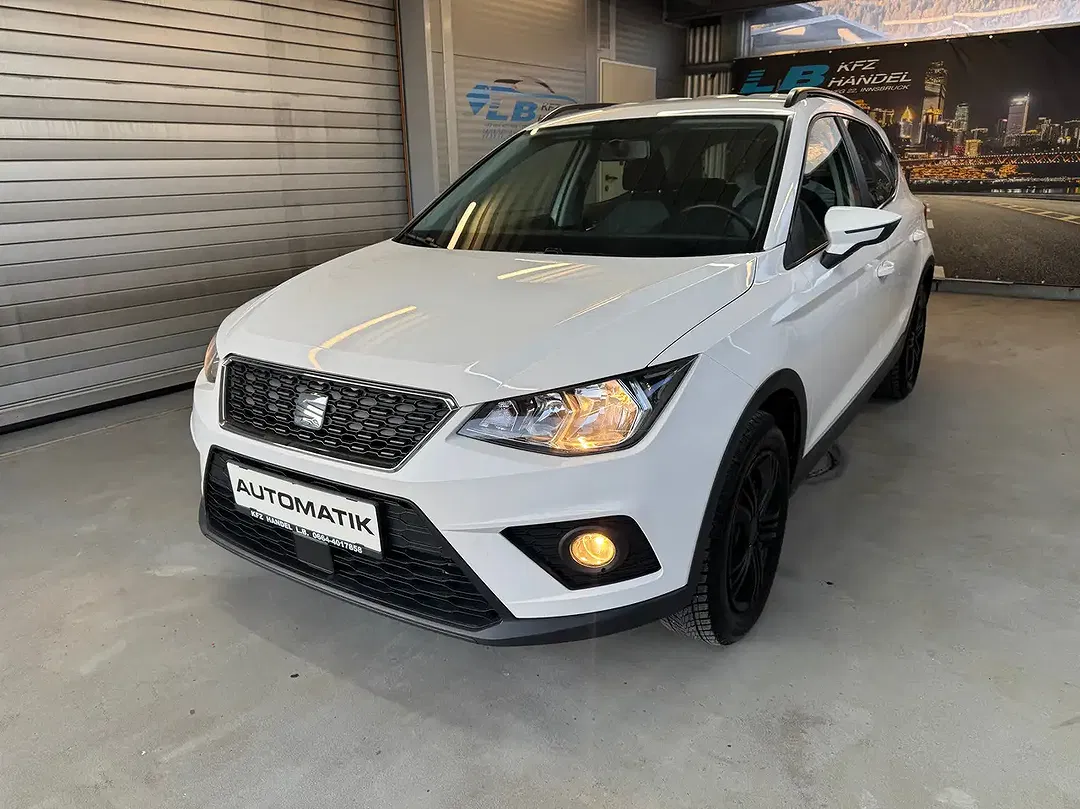 SEAT Arona - Thumbnail 3