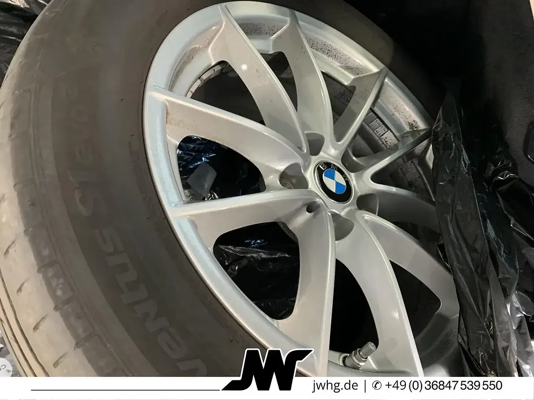 BMW 520 - Thumbnail 4