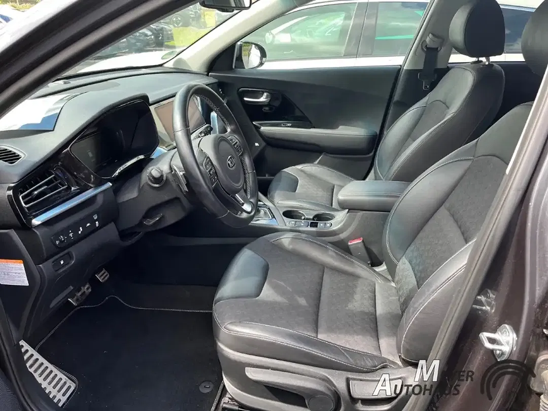 Kia Niro - Thumbnail 12