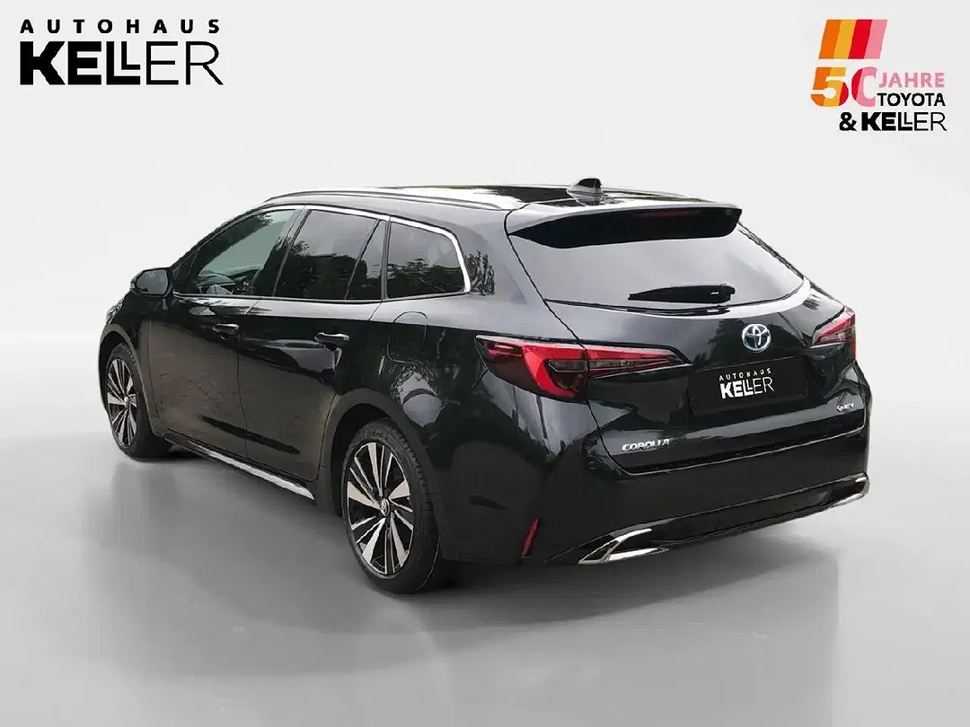 Toyota Corolla - Thumbnail 3