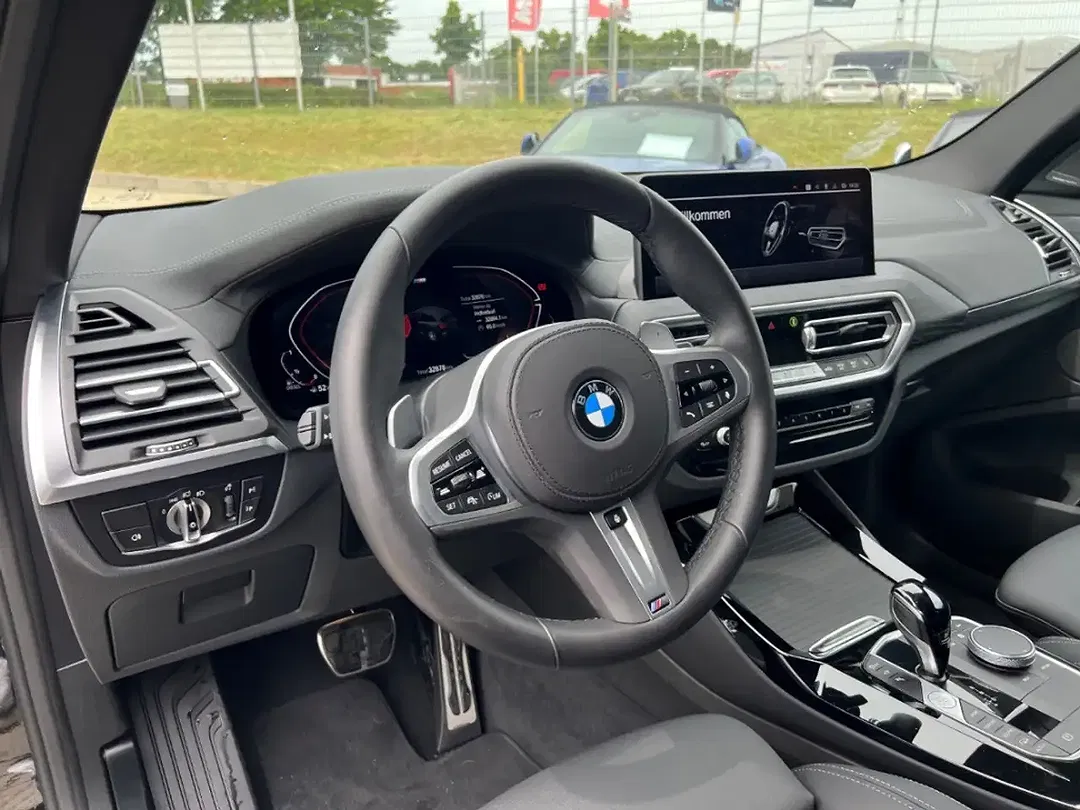 BMW X3 - Thumbnail 11