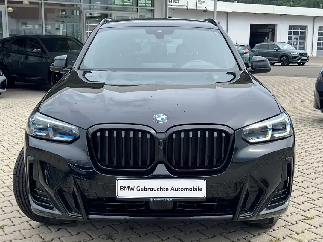 BMW X3 - Thumbnail 3