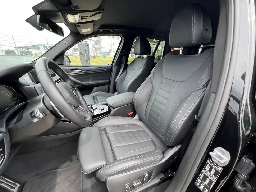 BMW X3 - Thumbnail 8