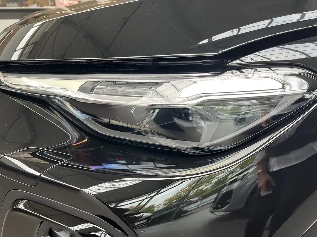 Audi SQ5 - Thumbnail 6