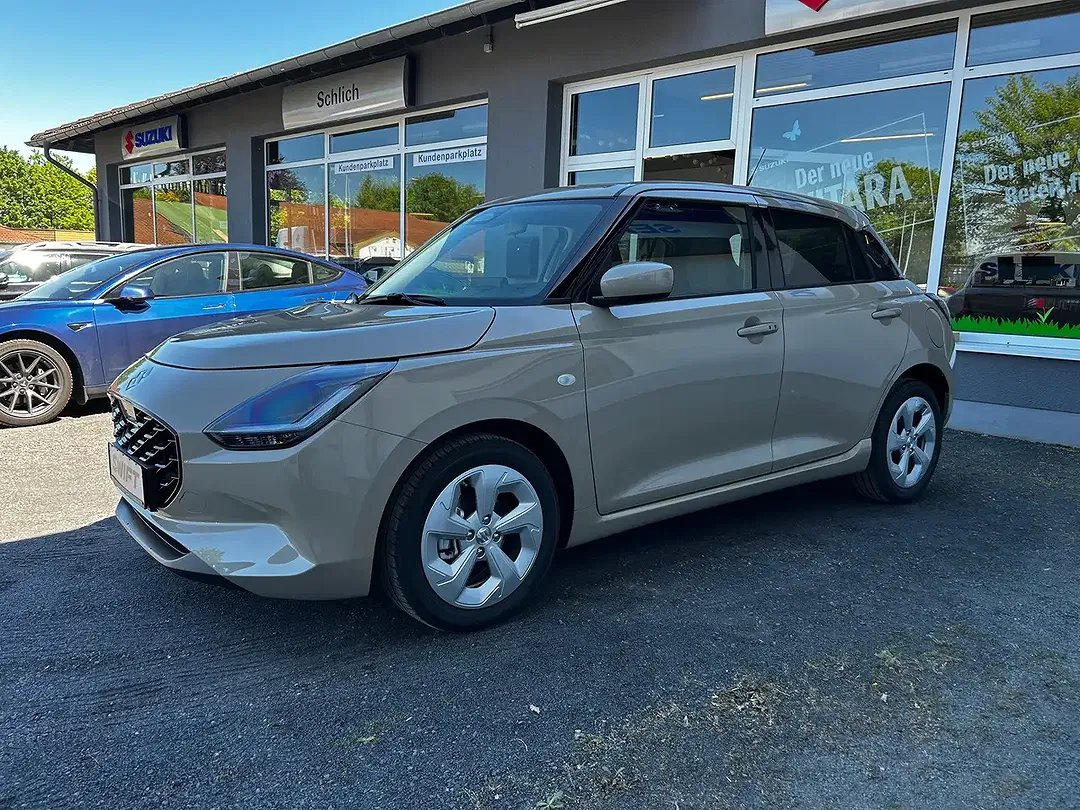 Suzuki Swift - Thumbnail 8