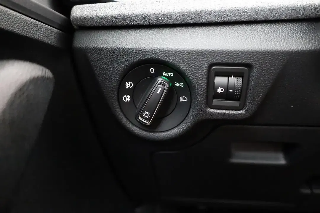 Skoda Kamiq - Thumbnail 8