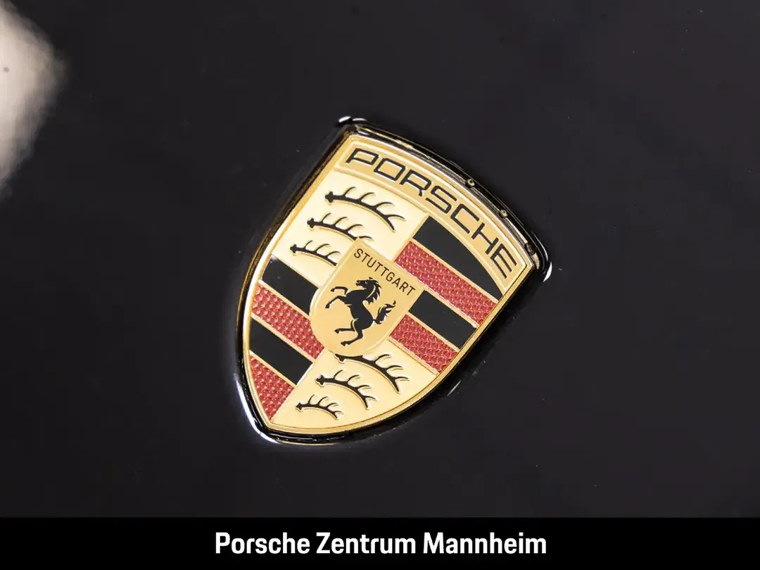 Porsche 992 - Thumbnail 13