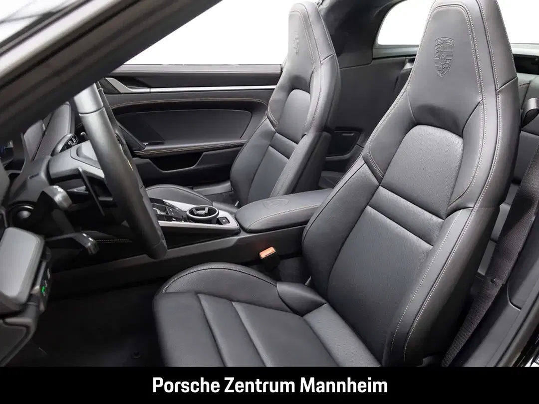 Porsche 992 - Thumbnail 5