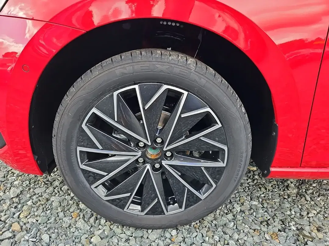 Skoda Scala - Thumbnail 13