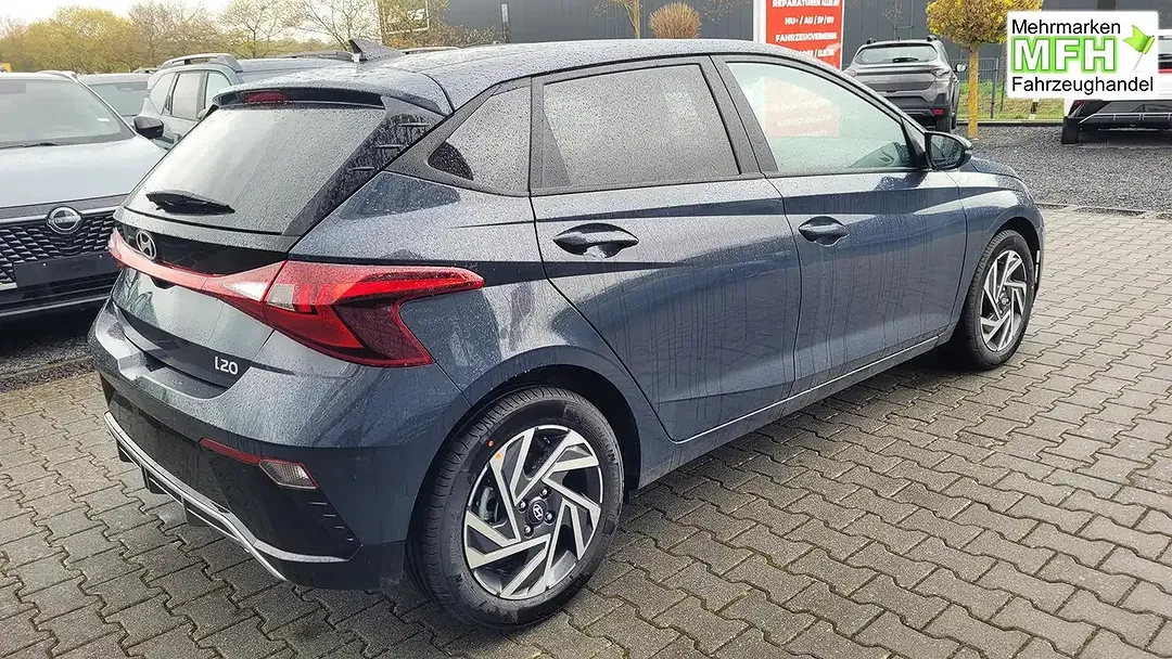 Hyundai i20 - Thumbnail 4