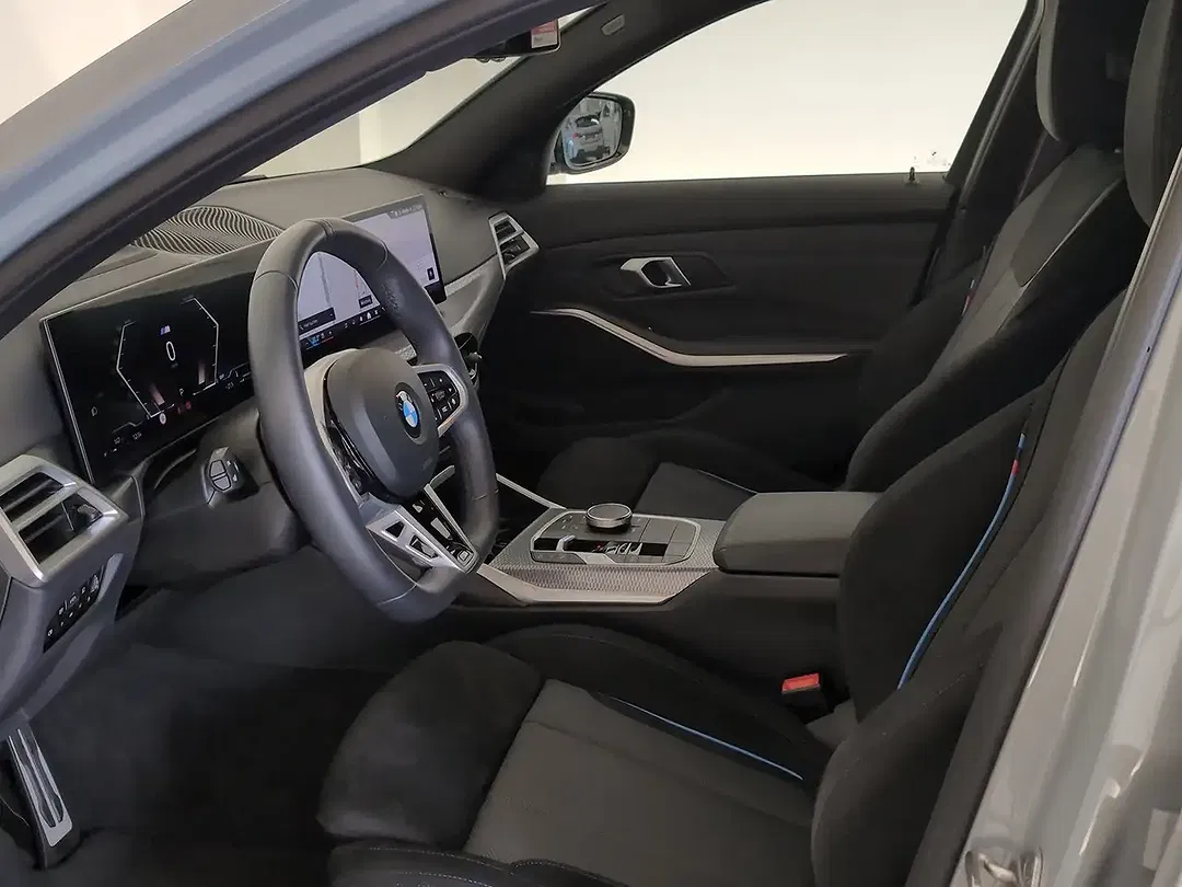 BMW 318 - Thumbnail 2