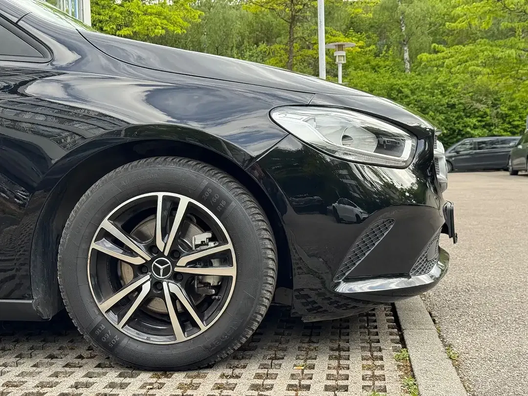 Mercedes-Benz B 180 - Thumbnail 14