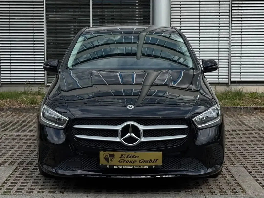 Mercedes-Benz B 180 - Thumbnail 2