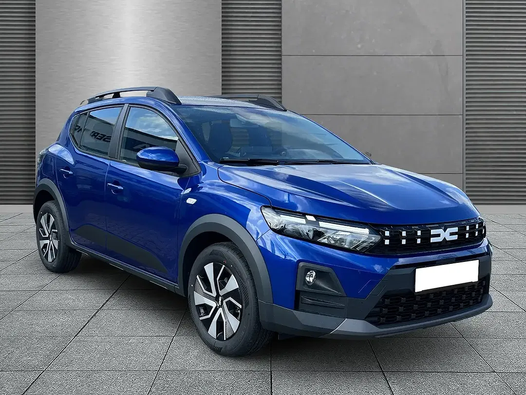 Dacia Sandero - Thumbnail 1