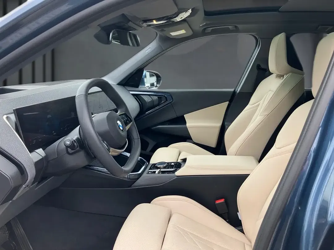BMW X3 - Thumbnail 6