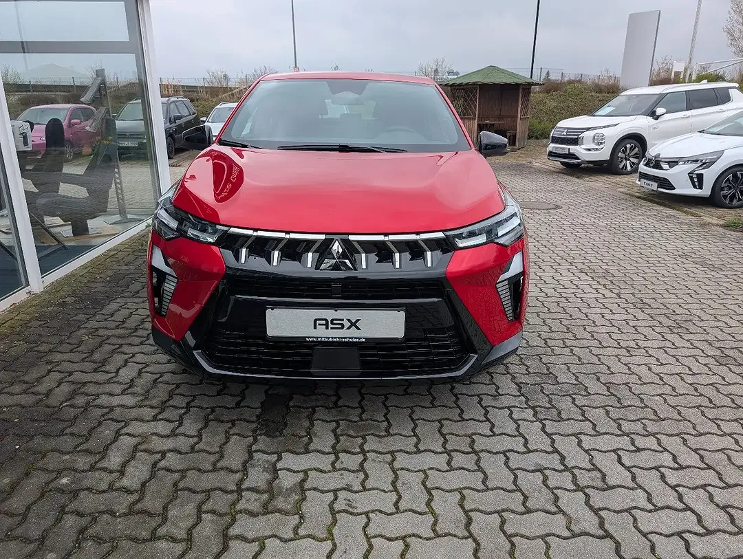 Mitsubishi ASX - Thumbnail 3
