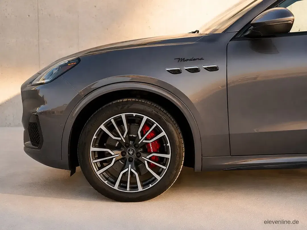 Maserati Grecale - Thumbnail 2