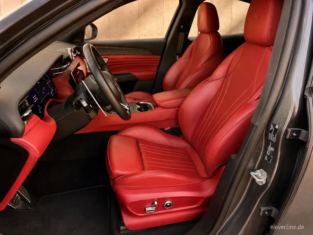 Maserati Grecale - Thumbnail 9