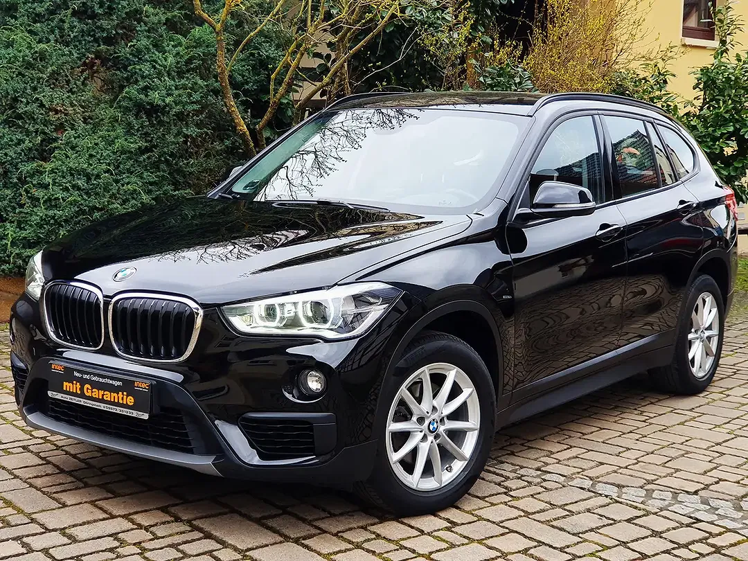 BMW X1 - Thumbnail 4