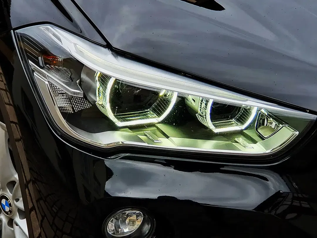 BMW X1 - Thumbnail 8