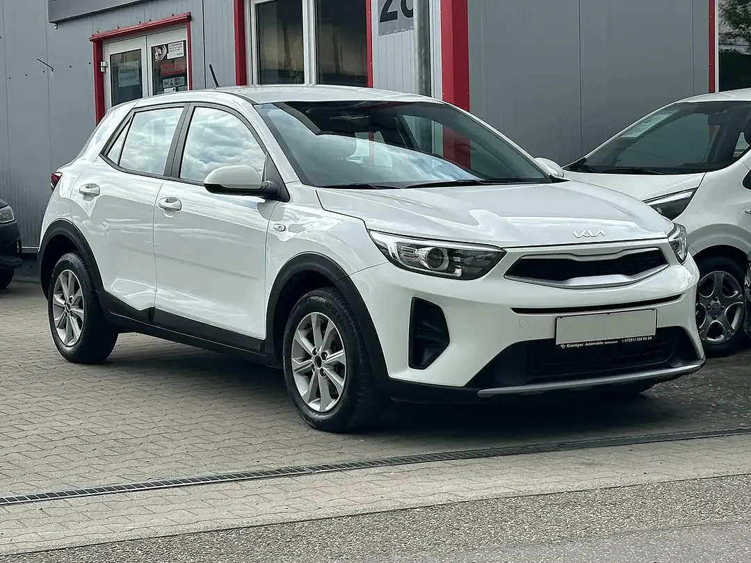 Kia Stonic - Thumbnail 8