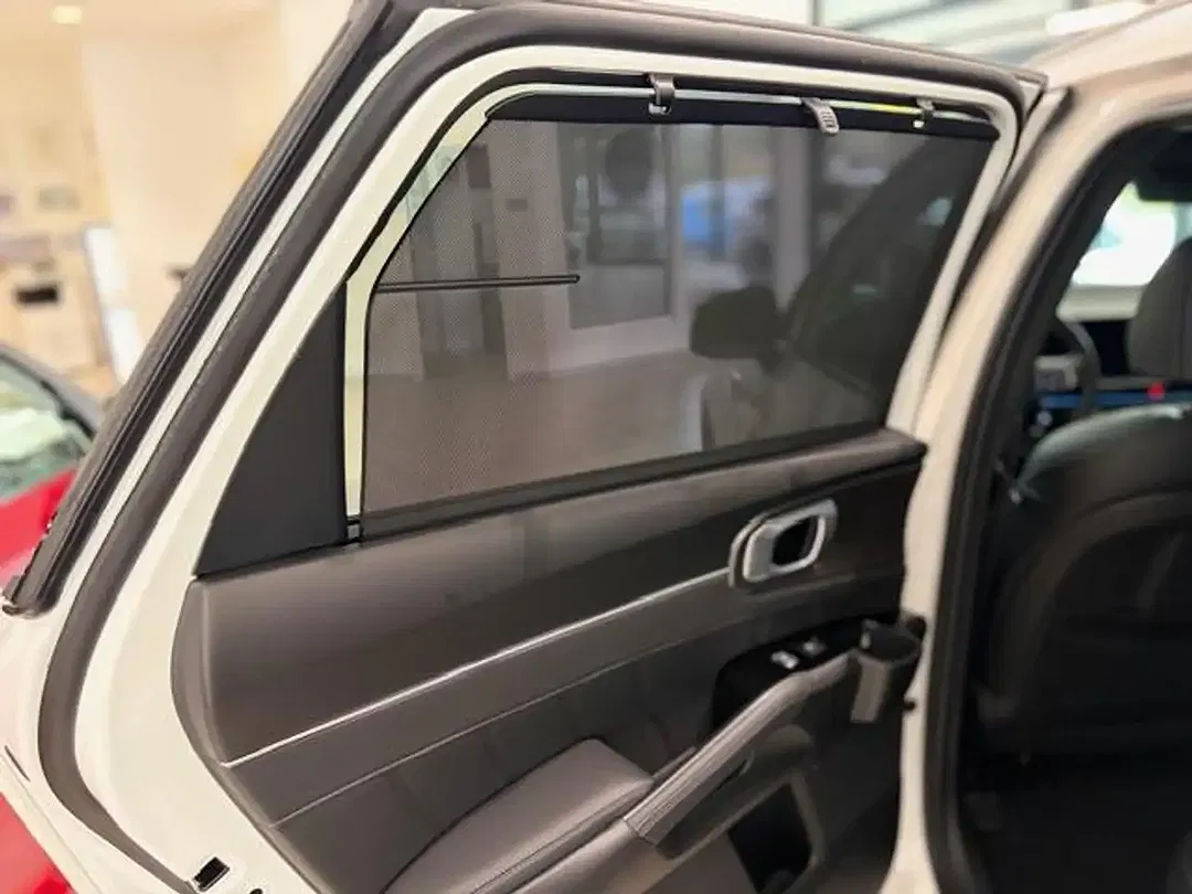 Kia Sorento - Thumbnail 13