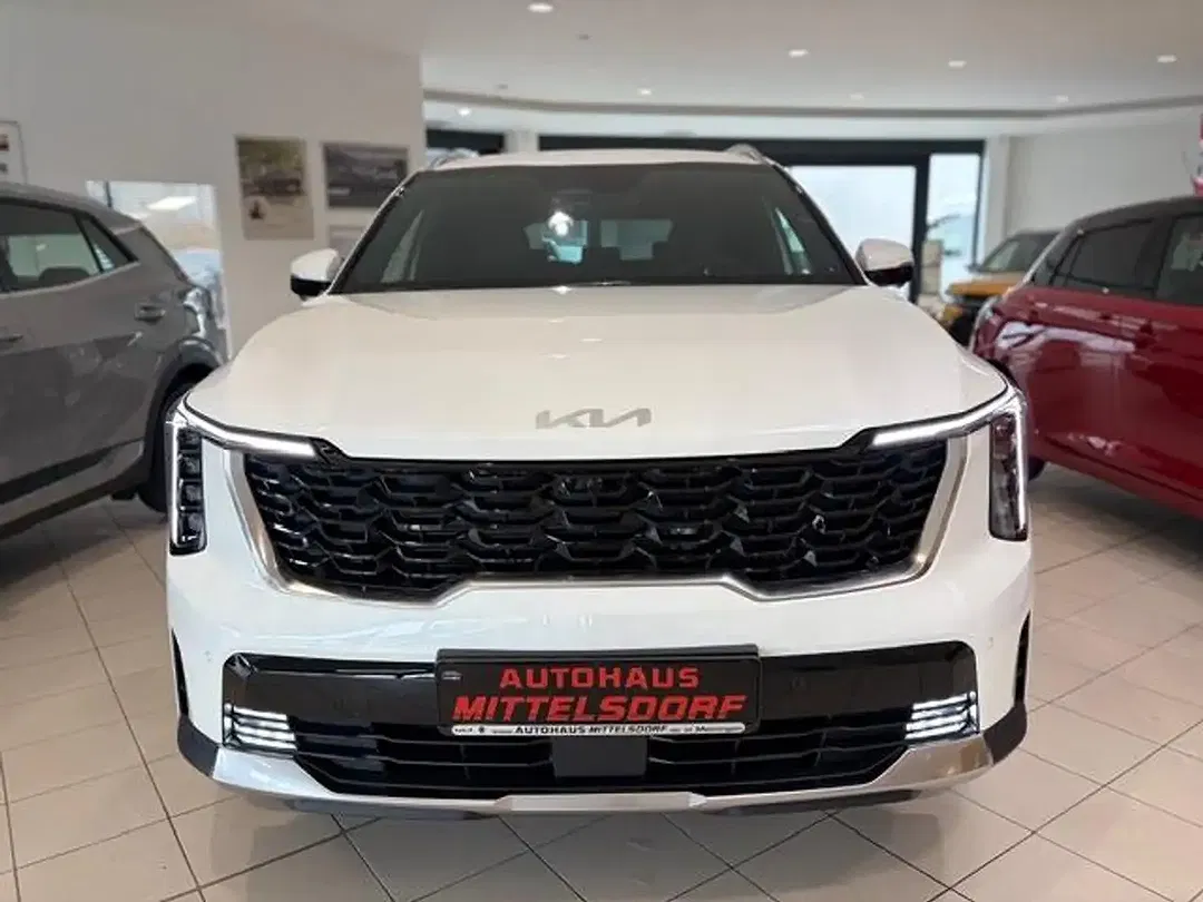 Kia Sorento - Thumbnail 2